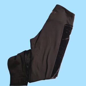 VS PINK Ultimate Cozy Velvet Stripe Legging XS